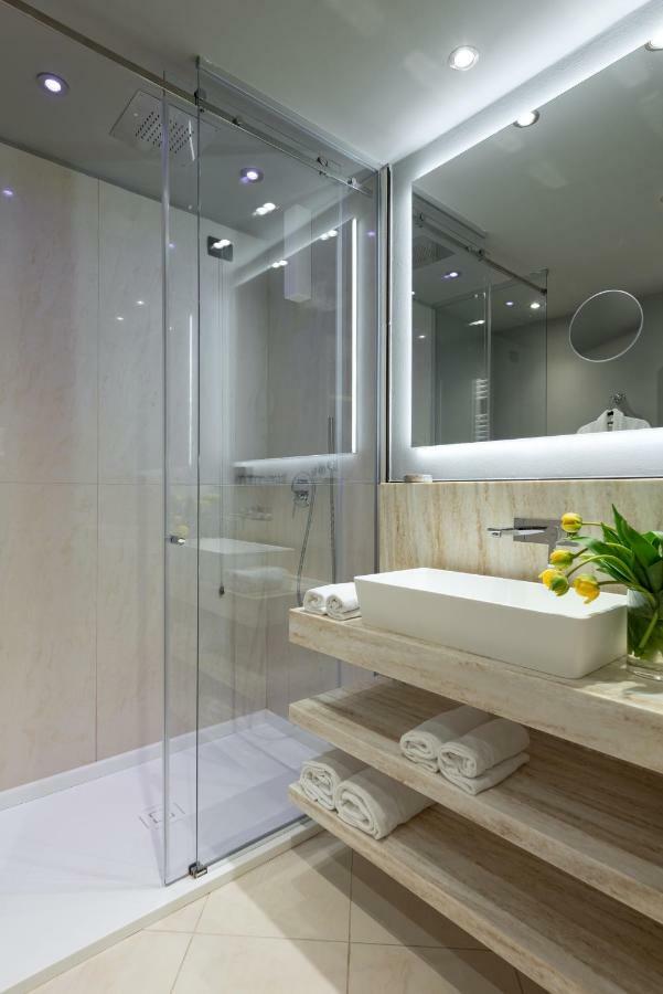 Petite Chambre avec Lit Double